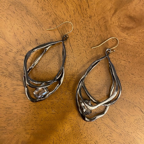 Alexis Bittar Miss Havisham Small Interlace Earrings - Picture 13 of 15